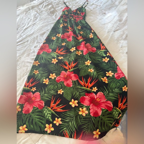 Absolutely Love It Dresses & Skirts - Absolutely It Tropical Floral Maxi Dress with Red Hibiscus